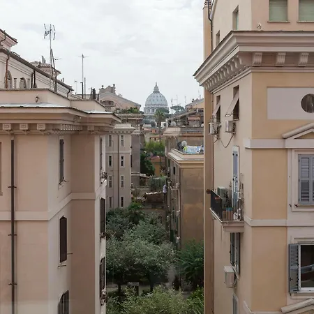 Bed and Breakfast My Vatican Place *